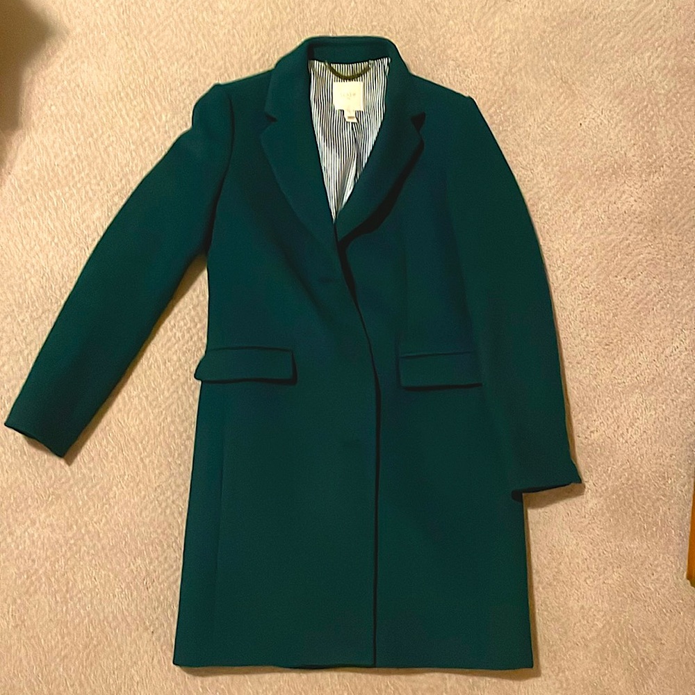 Emerald jcrew coat in a women’s size 2